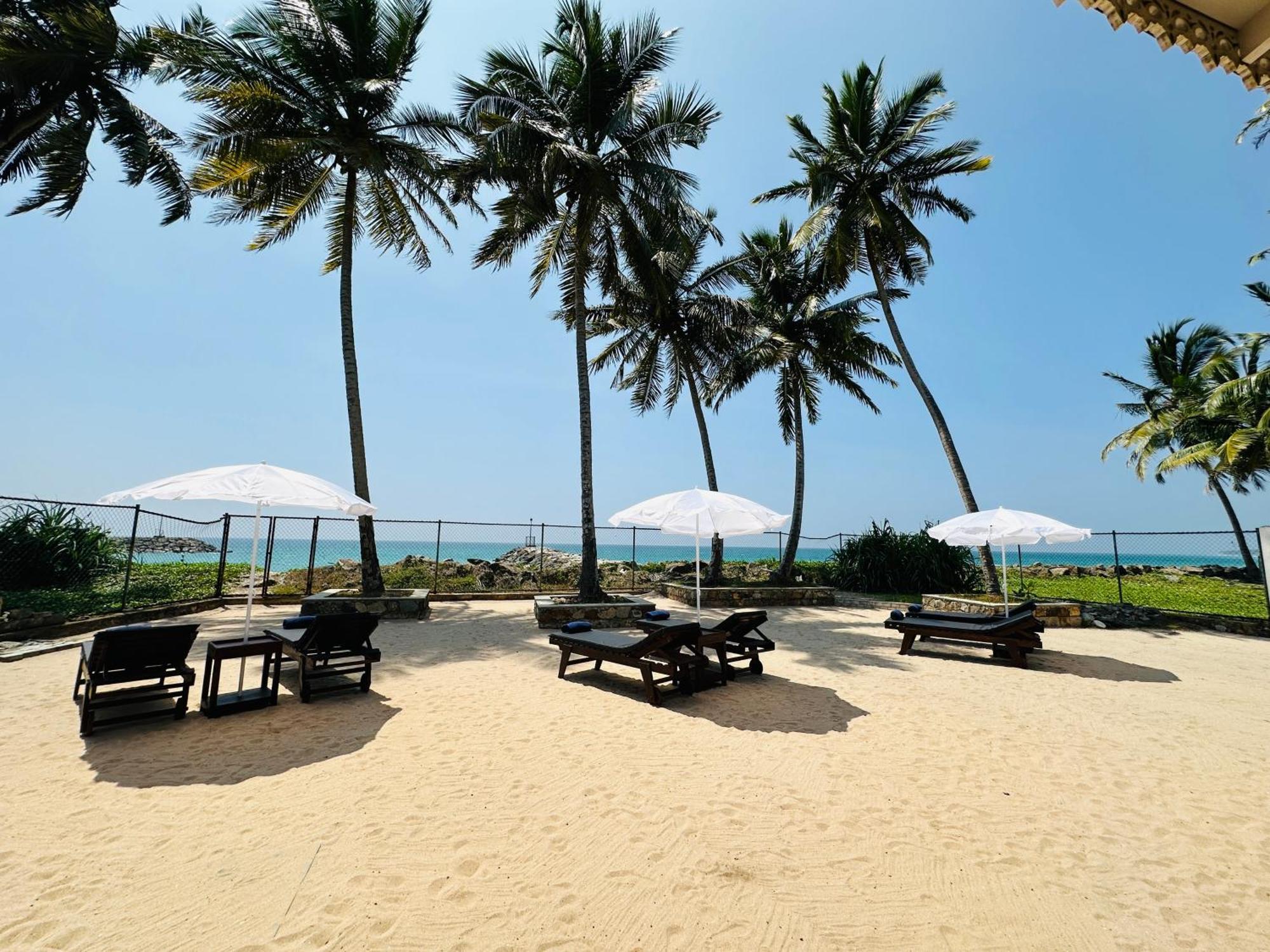 Hotel House By The Sea Hikka Hikkaduwa Exterior foto