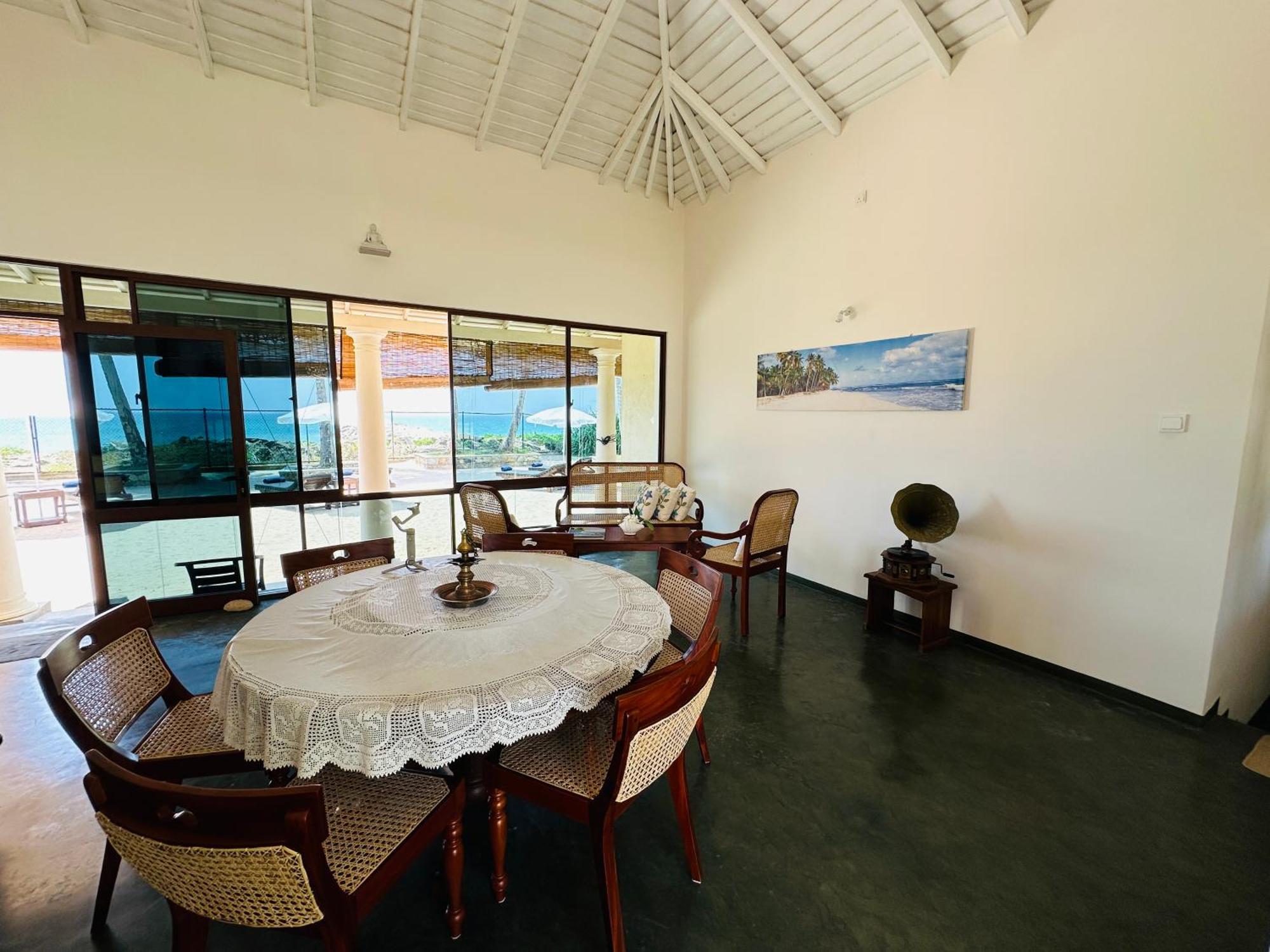 Hotel House By The Sea Hikka Hikkaduwa Exterior foto