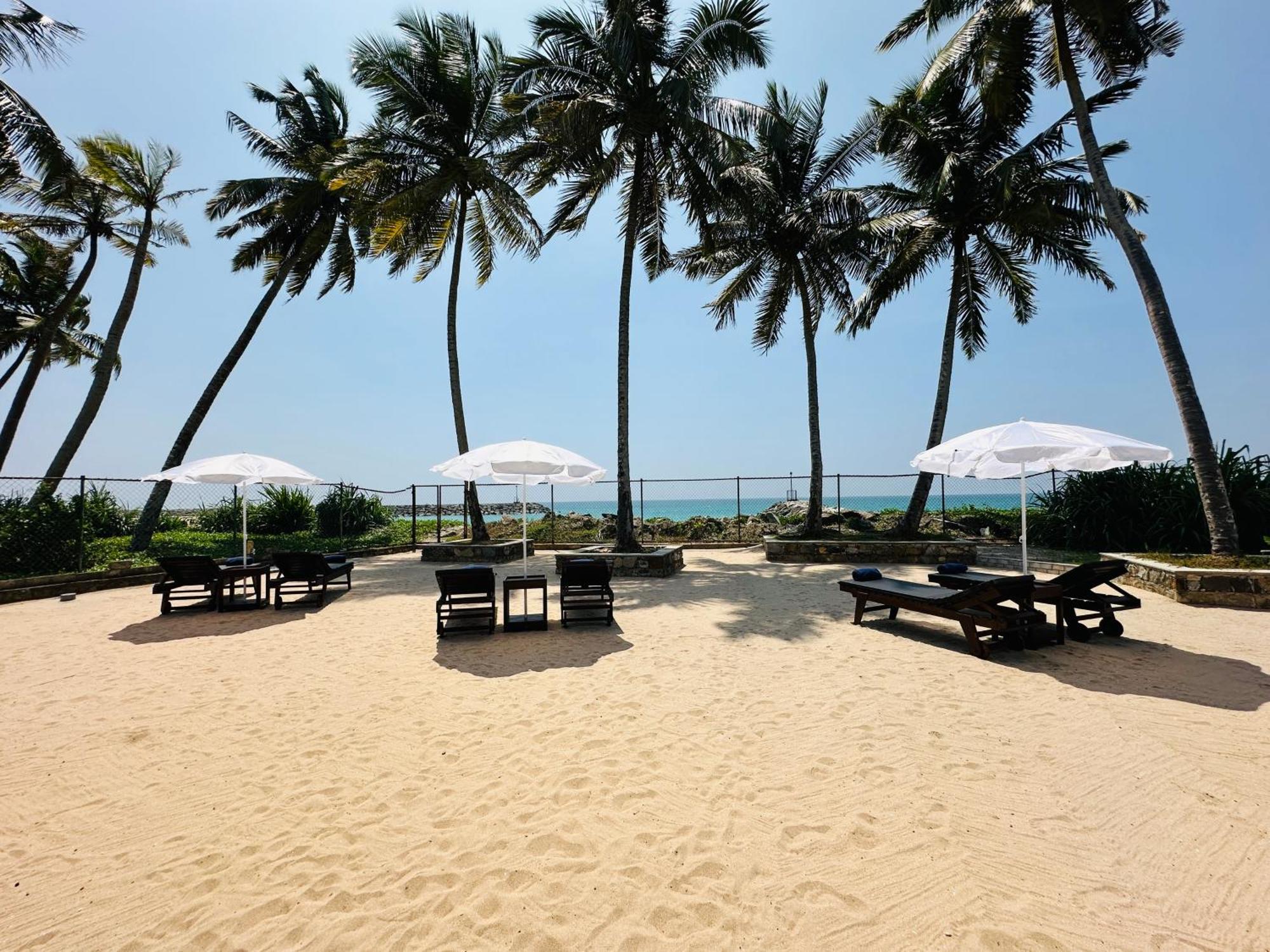 Hotel House By The Sea Hikka Hikkaduwa Exterior foto